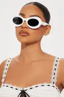 Reading The Room Sunglasses